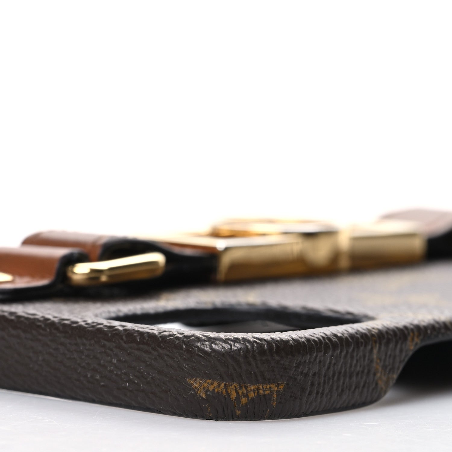 Louis Vuitton Monogram Dauphine iPhone 12/12 Pro Bumper 12 of 12