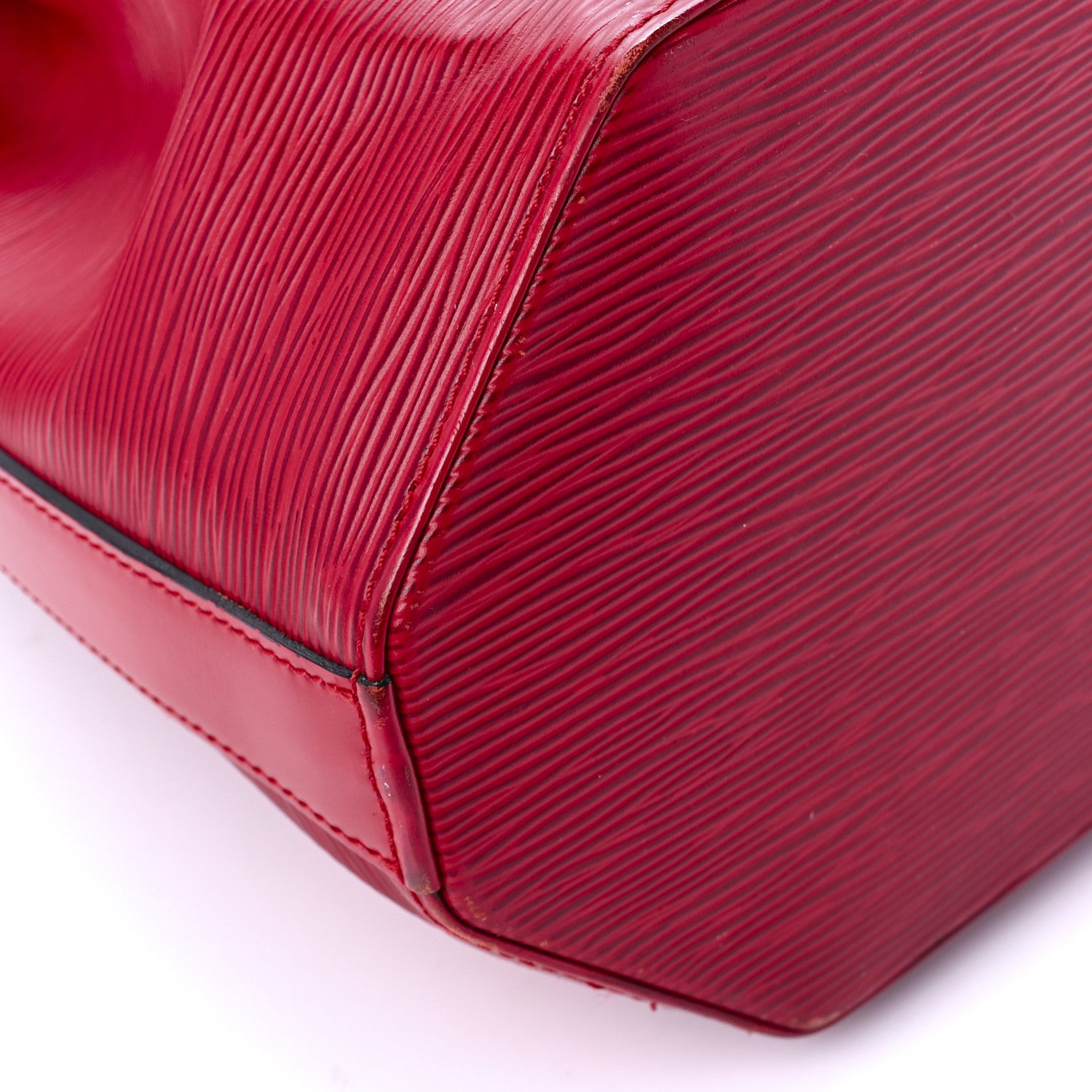 Louis Vuitton Epi Sac D'Epaule GM Castillan Red 11 of 13
