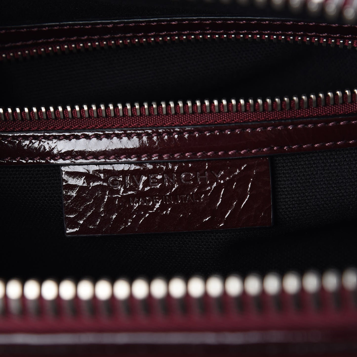 Crinkled Patent Calfskin Small Antigona Aubergine