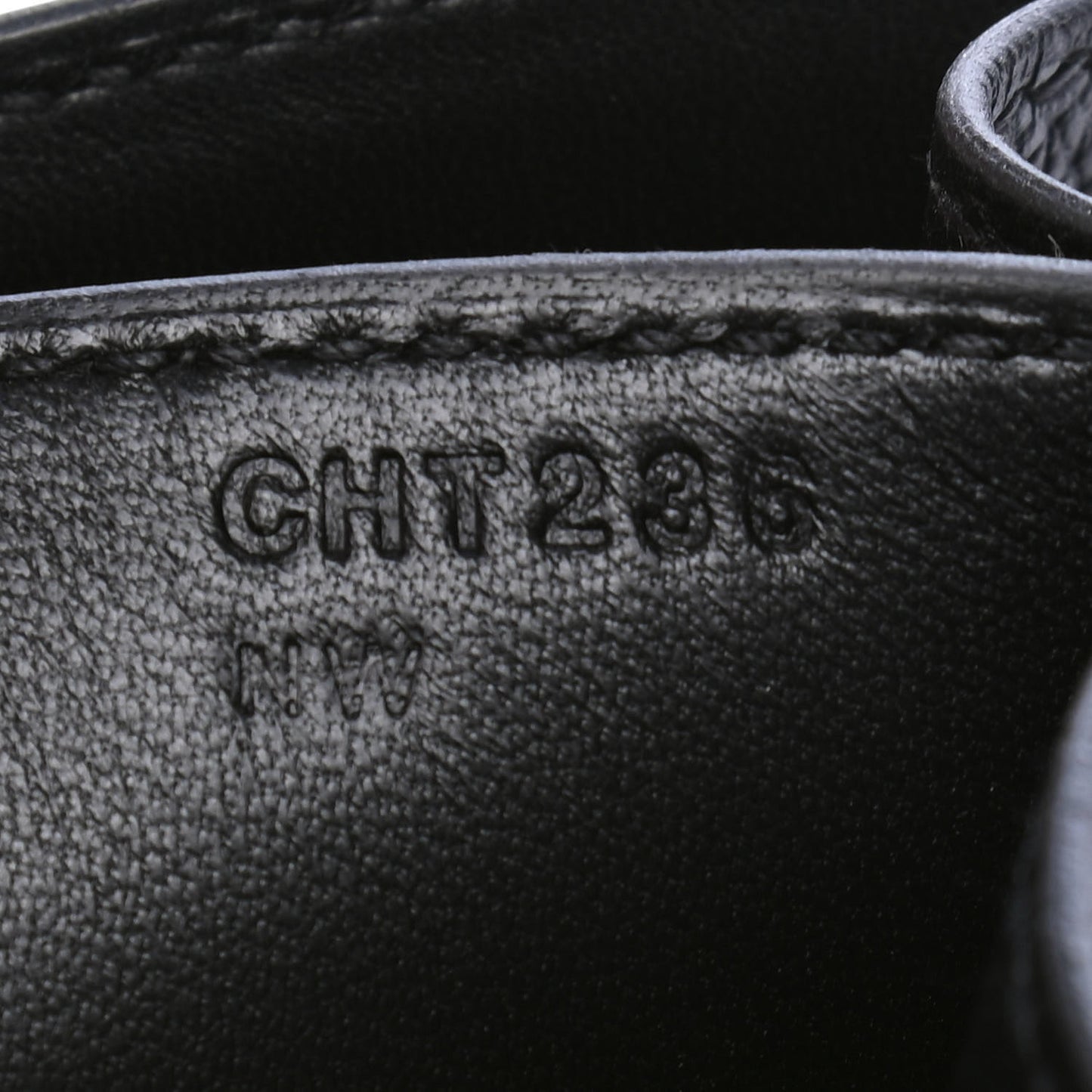 Epsom Constance 18 Black