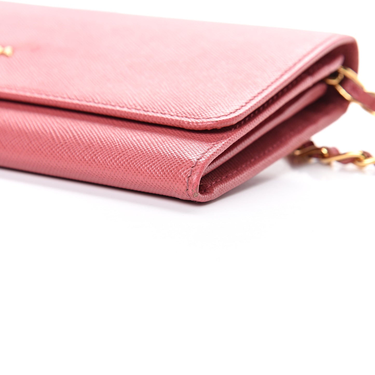 Saffiano Metal Oro Chain Wallet Peonia