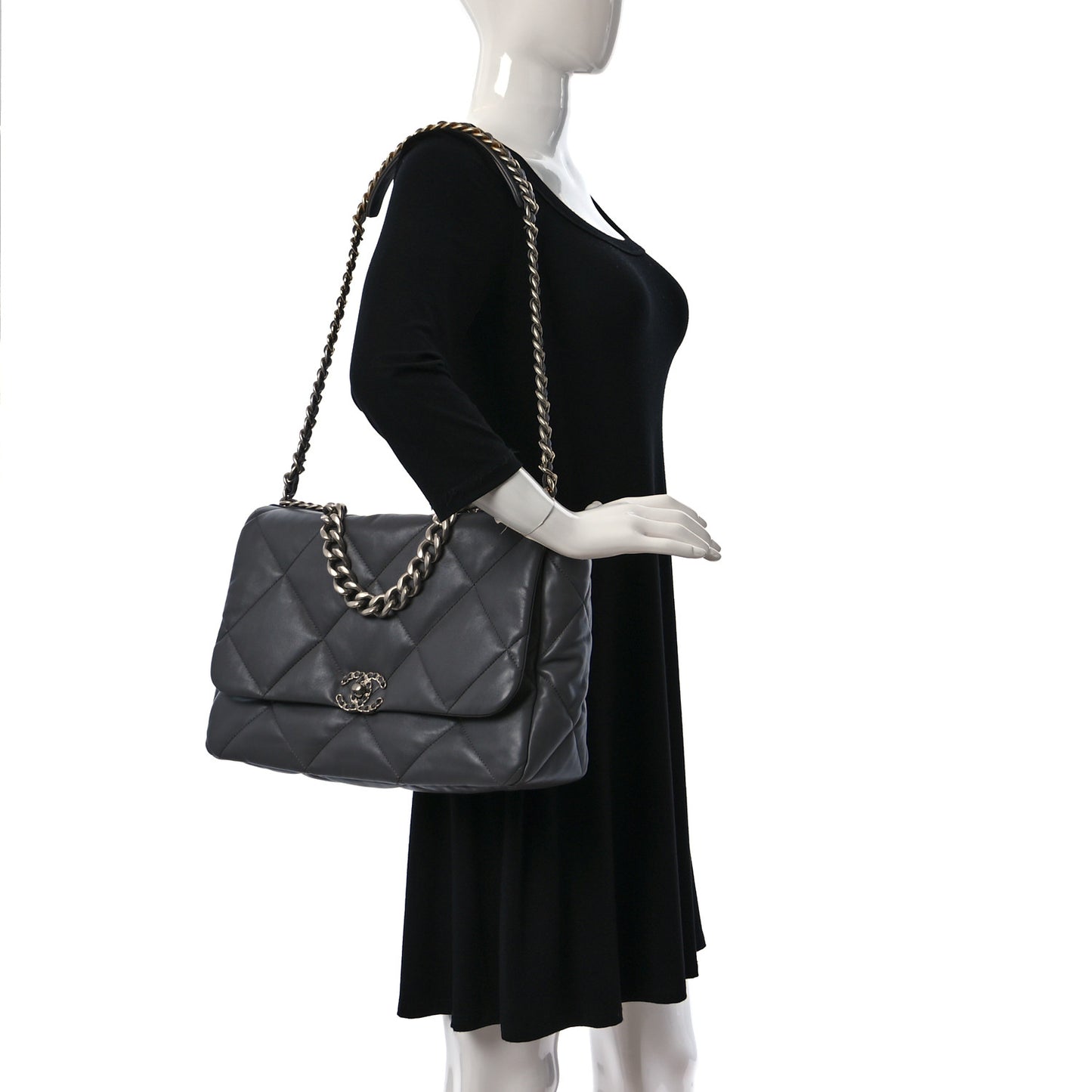 Lambskin Quilted Maxi Chanel 19 Flap Dark Grey