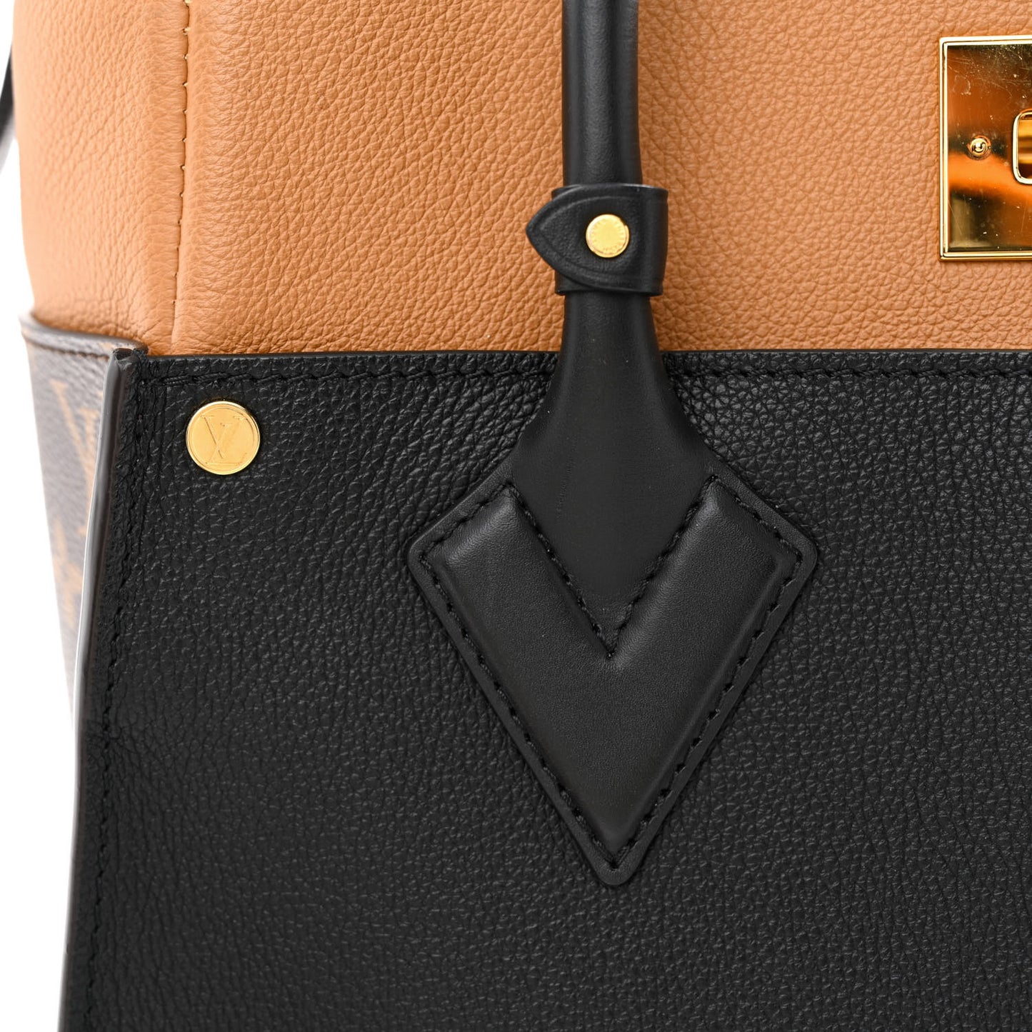 Calfskin Monogram On My Side Black