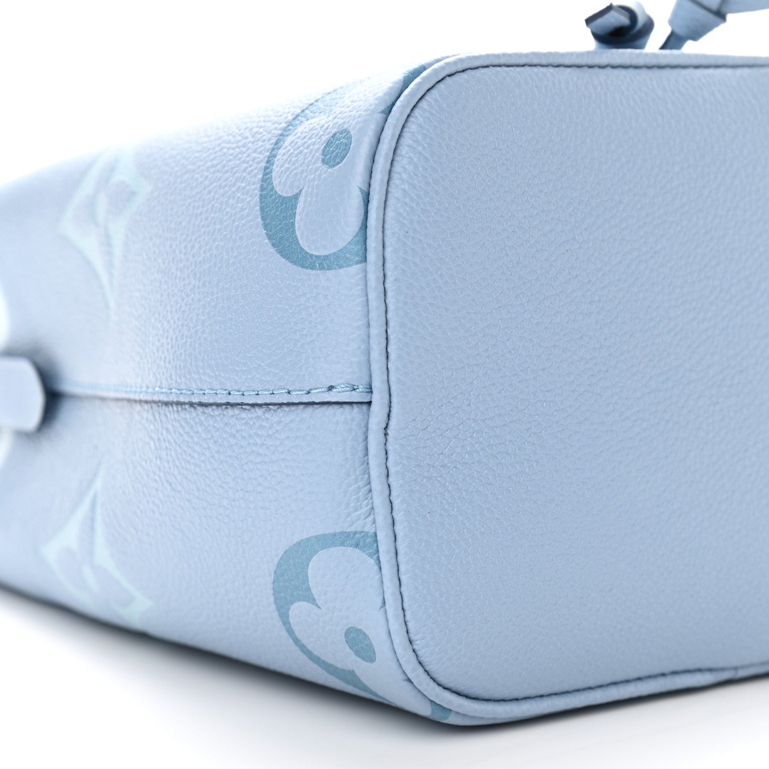 Louis Vuitton Empreinte Monogram Giant By The Pool Neonoe BB Summer Blue 9 of 11