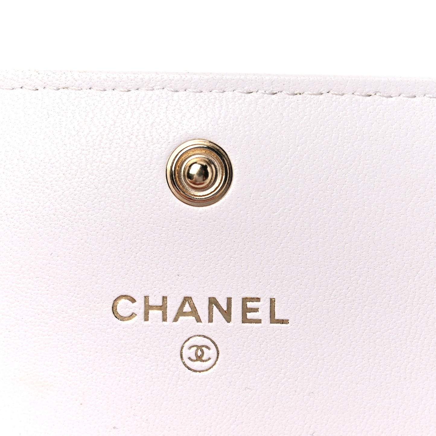 Lambskin Quilted Chanel 19 Flap Coin Purse With Chain White