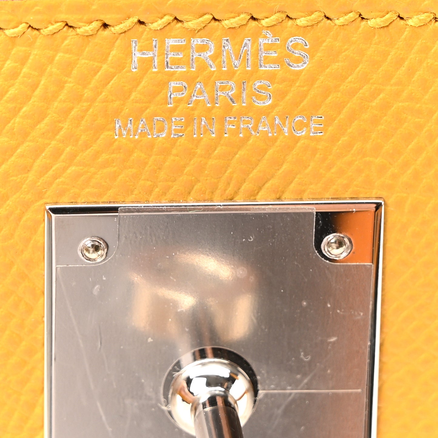 Epsom Kelly Sellier 32 Jaune Ambre