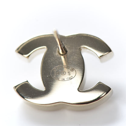 Chanel Metal CC Turnlock Earrings Gold 4 of 4
