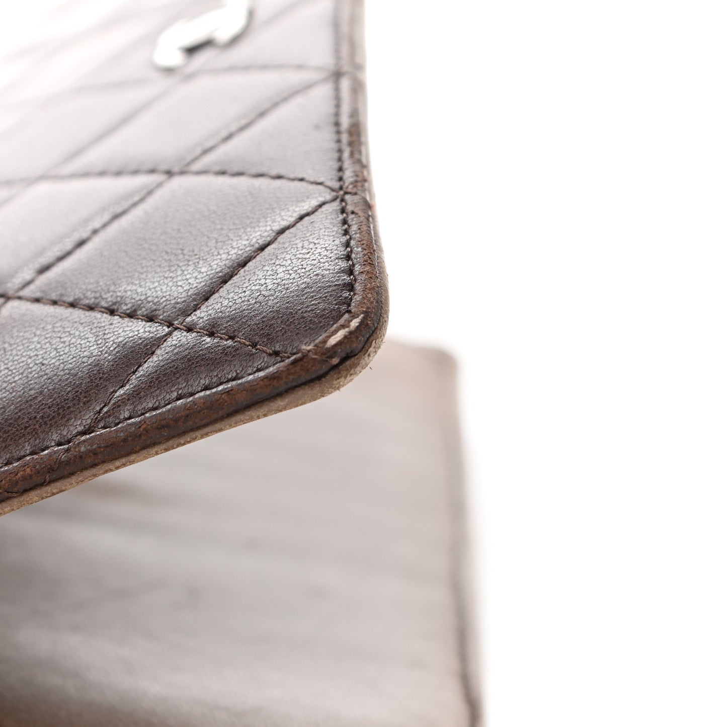 Lambskin Quilted Yen Wallet Dark Brown