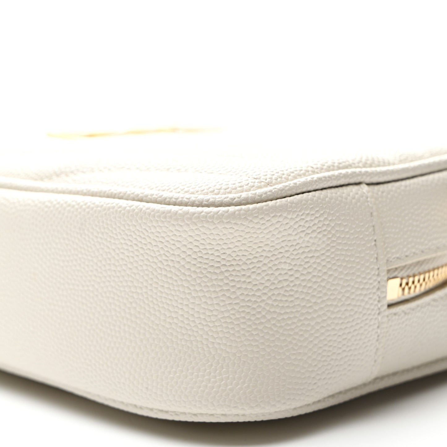 Grain De Poudre Matelasse Monogram Mini Lou Camera Bag Crema Soft