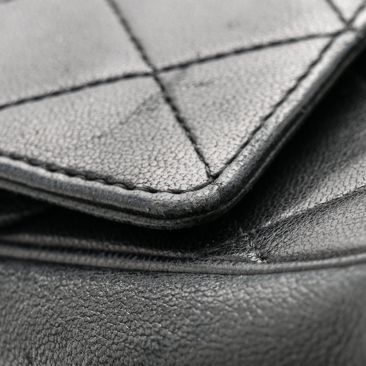 Lambskin Quilted Medium Double Flap Bijoux Chain Black