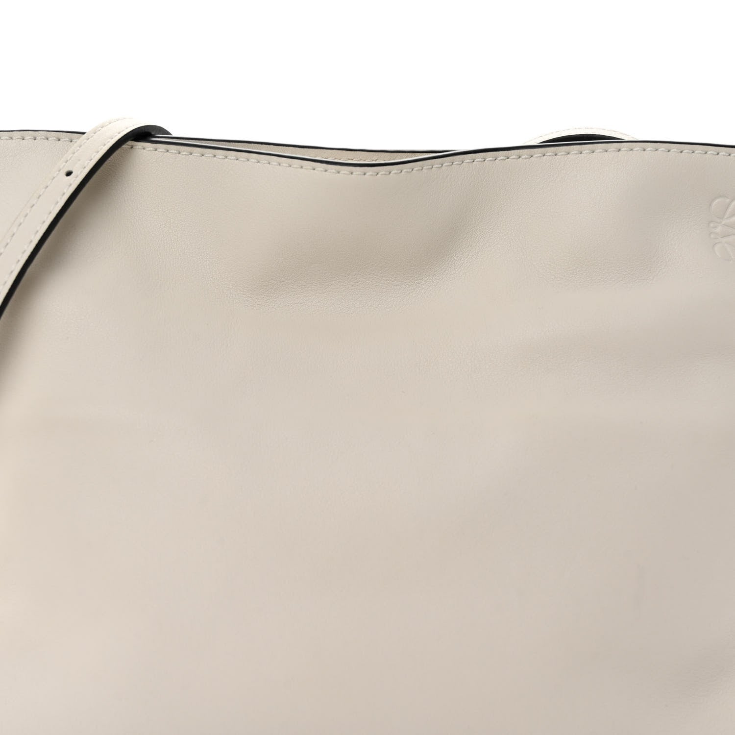 Loewe Calfskin Mini Flamenco Knot Clutch Angora 7 of 9