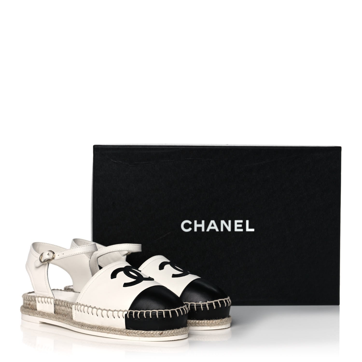 Chanel Lambskin Cap Toe CC Espadrille Sandals 37 White Black 11 of 11
