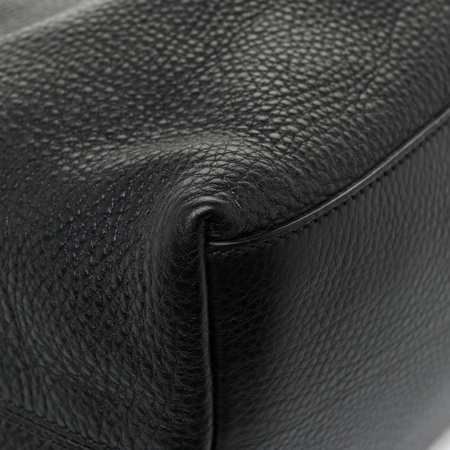 Gucci Pebbled Calfskin Medium Soho Chain Shoulder Bag Black 12 of 14