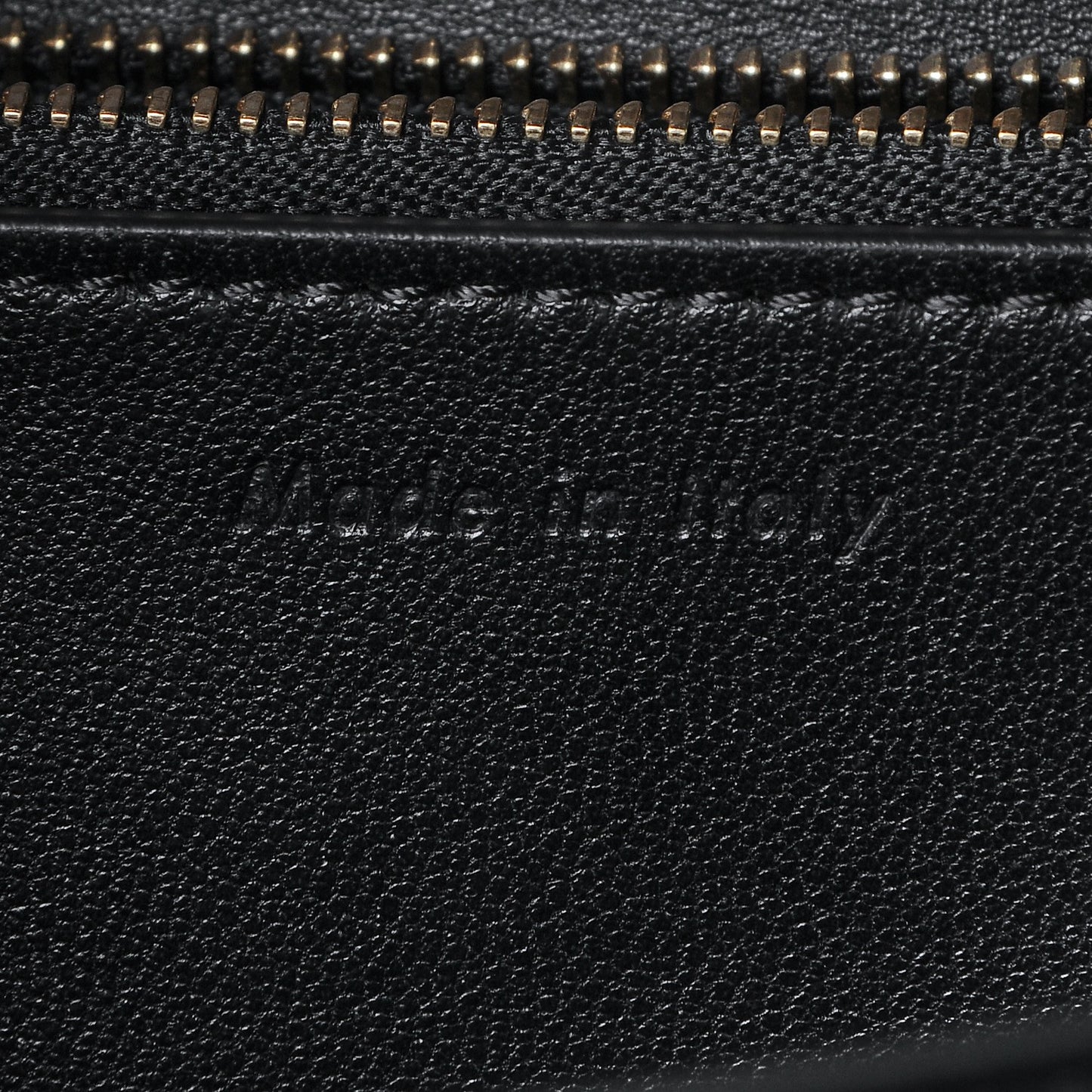Box Calfskin Medium Classic Box Flap Bag Black