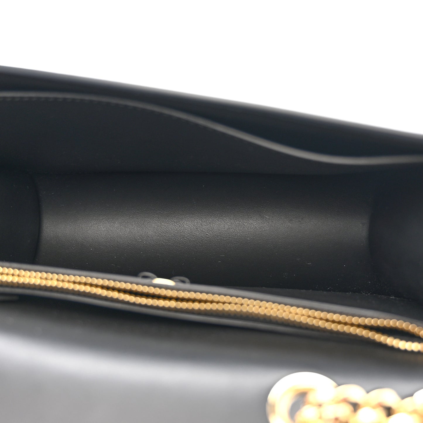 Smooth Calfskin Vara Bow Chain Flap Crossbody Navy
