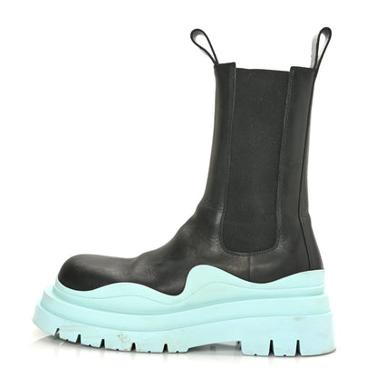 Bottega Veneta Calfskin The Tire Chelsea Boots 41 Black Pale Blue 1 of 9