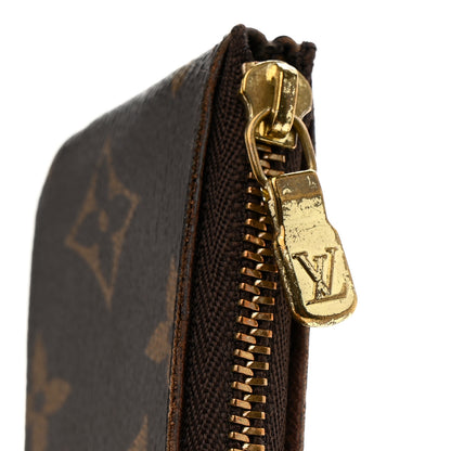 Louis Vuitton Monogram Key Pouch 7 of 9