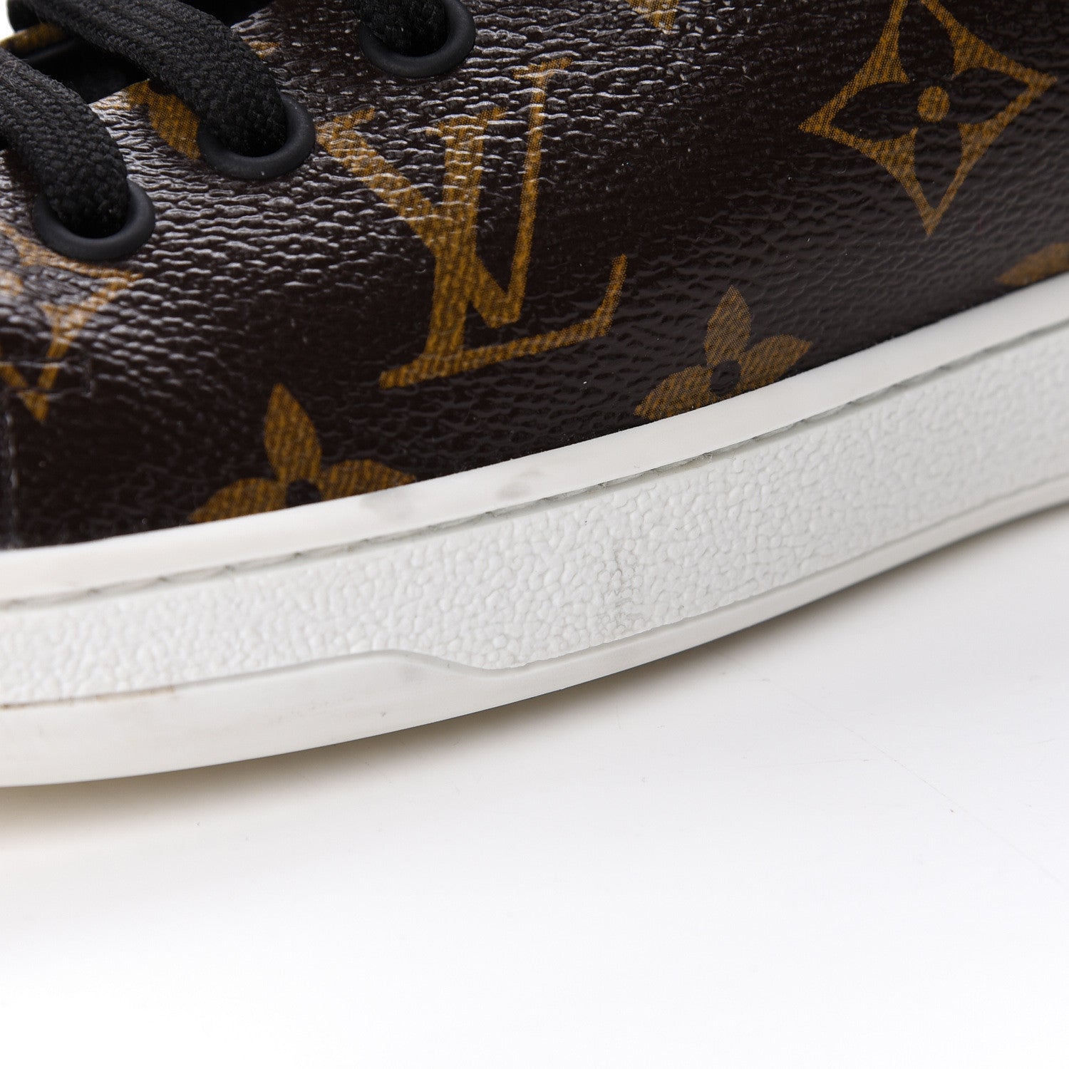 Louis Vuitton Patent Monogram Frontrow Sneakers 39 13 of 16
