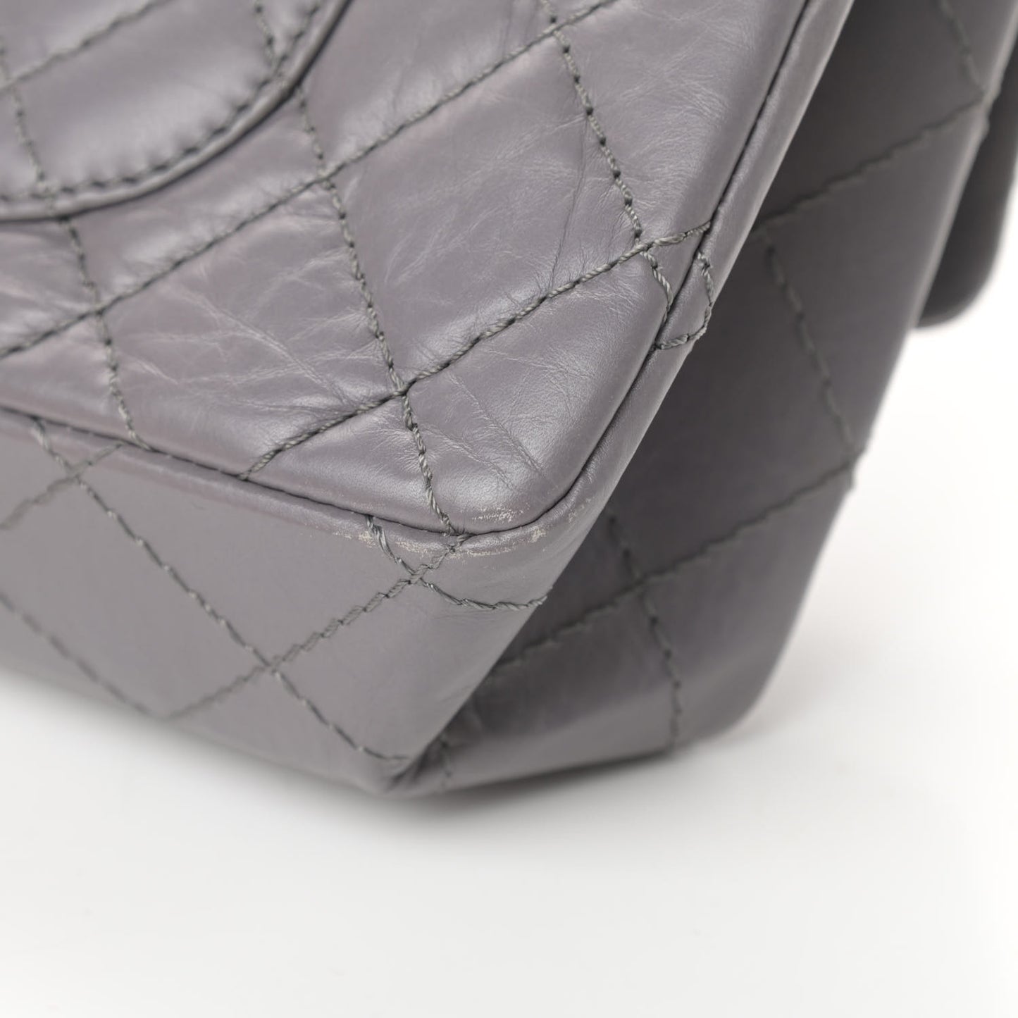 Aged Calfskin Quilted 2.55 Reissue 226 Flap Grey