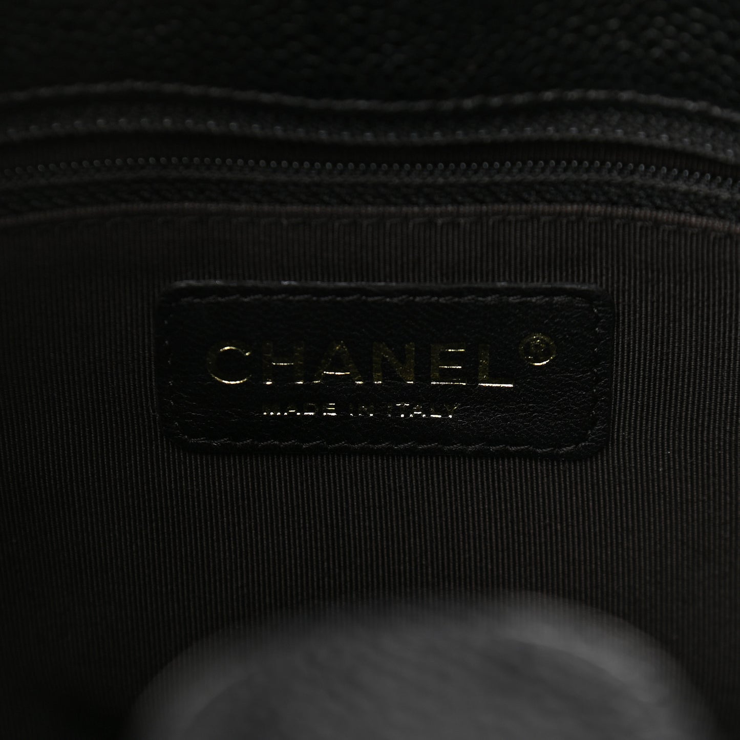 Caviar Quilted Petit Shopping Tote PST Black