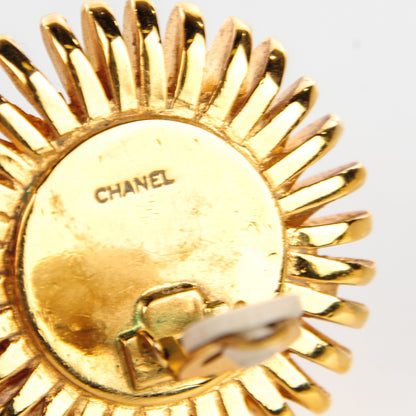 Chanel Mother Of Pearl Round Clip On Earrings Gold 5 of 6