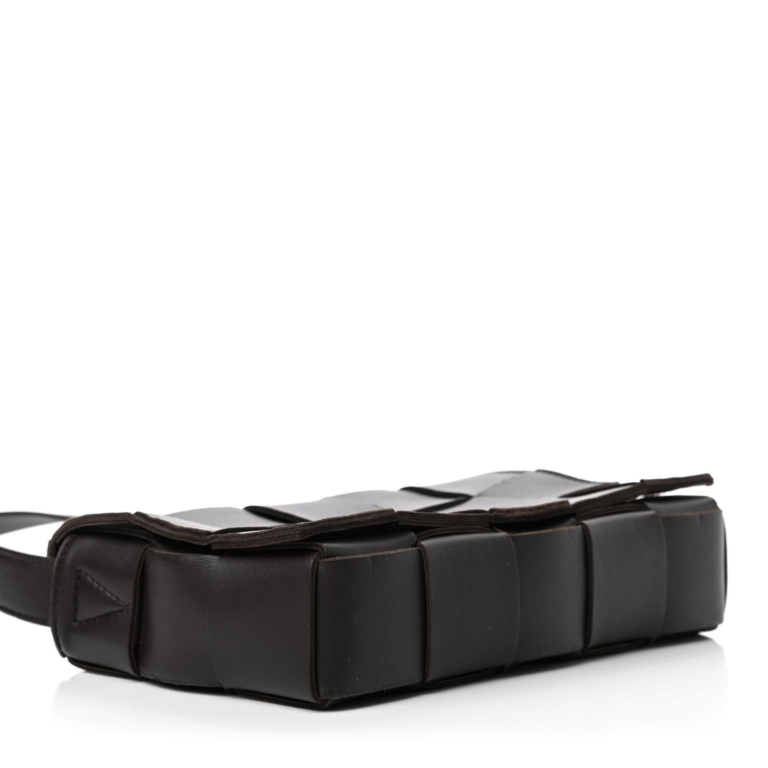 Bottega Veneta Lambskin Maxi Intrecciato Cassette Crossbody Bag Fondant 3 of 4