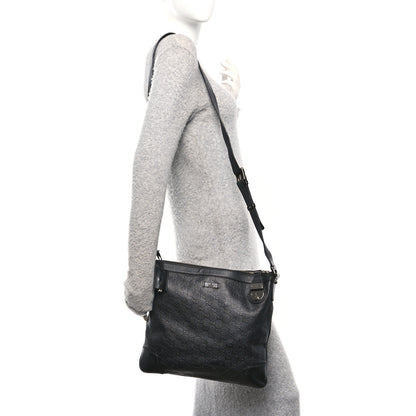 Gucci Guccissima GG Messenger Bag Black 2 of 10