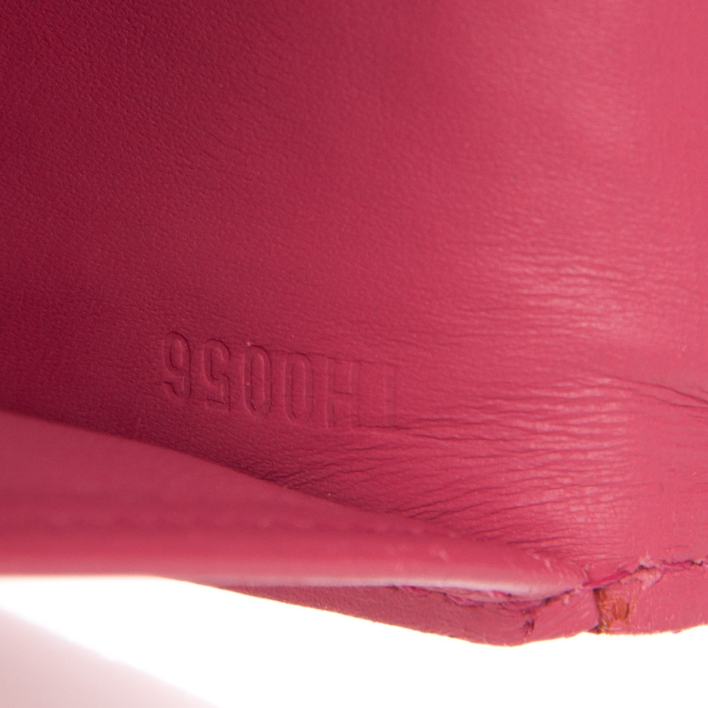 Vernis Porte Tresor International Wallet Framboise