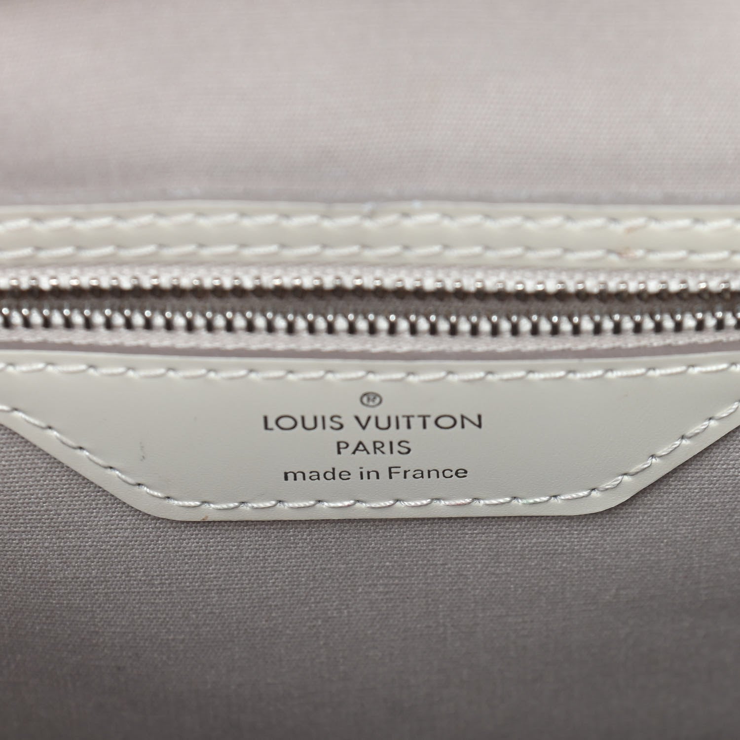 Louis Vuitton Epi Brea MM Ivory 6 of 8
