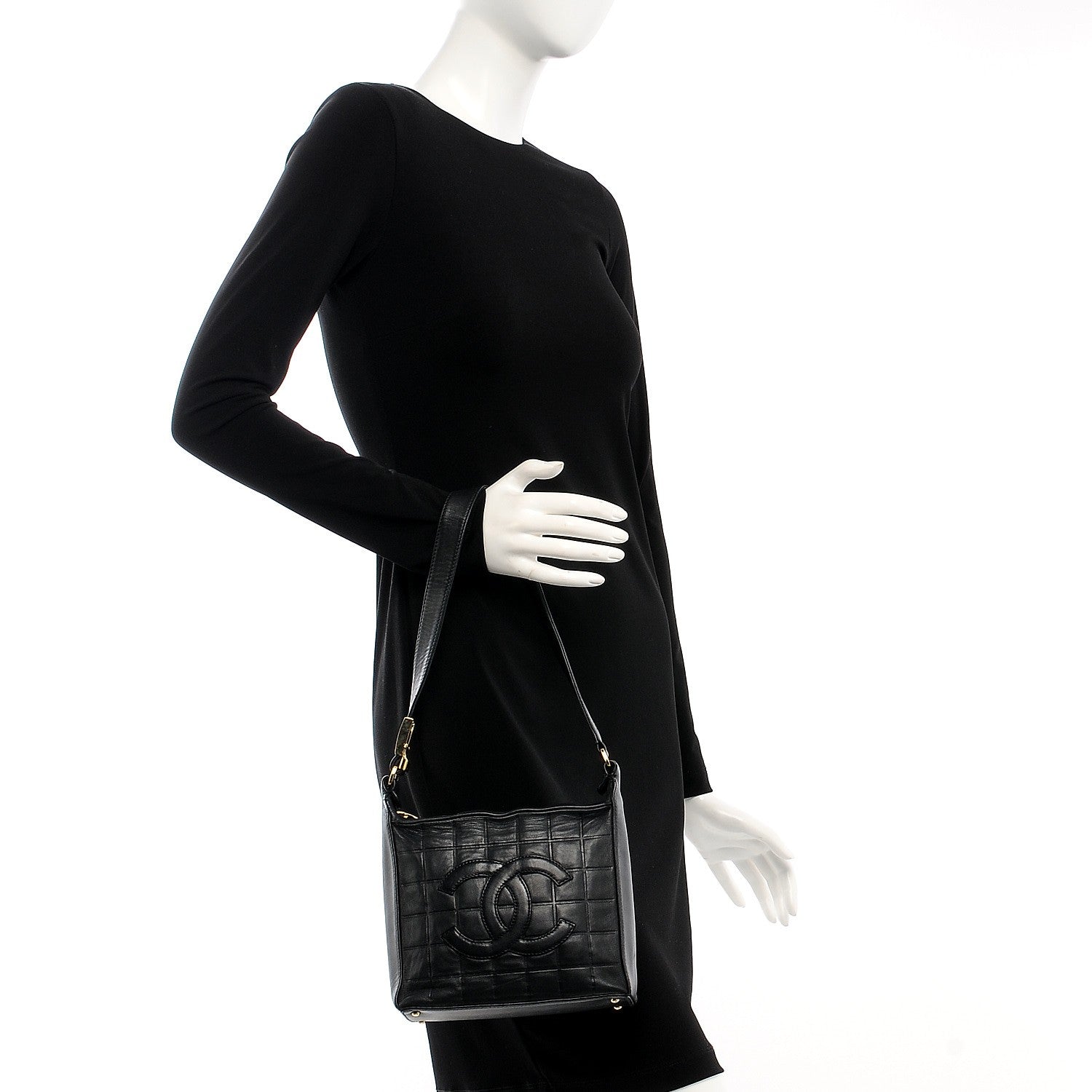 Chanel Lambskin Quilted Small Chocolate Bar Shoulder Bag Black 2 of 7