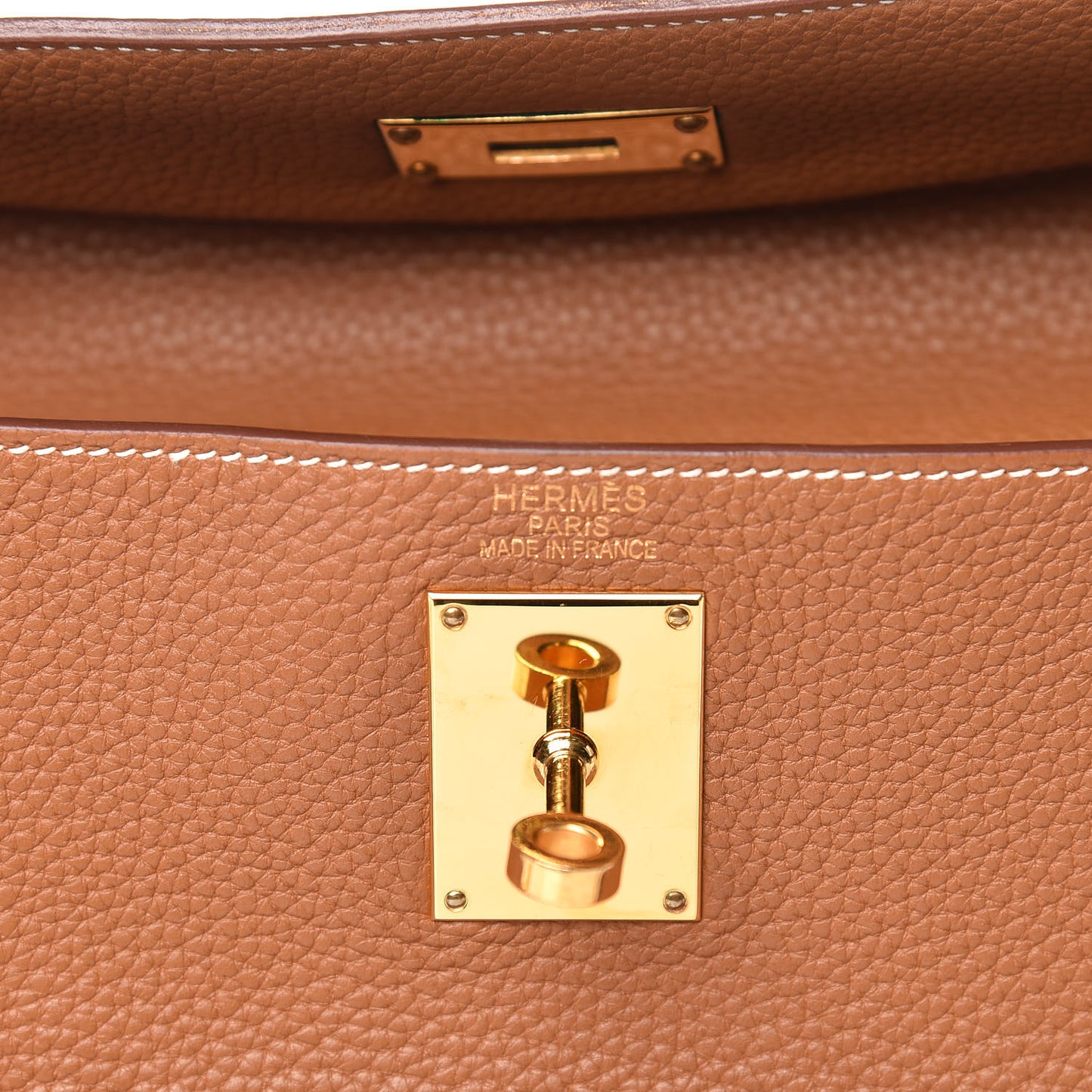 Taurillon Clemence Shoulder Kelly 40 Gold