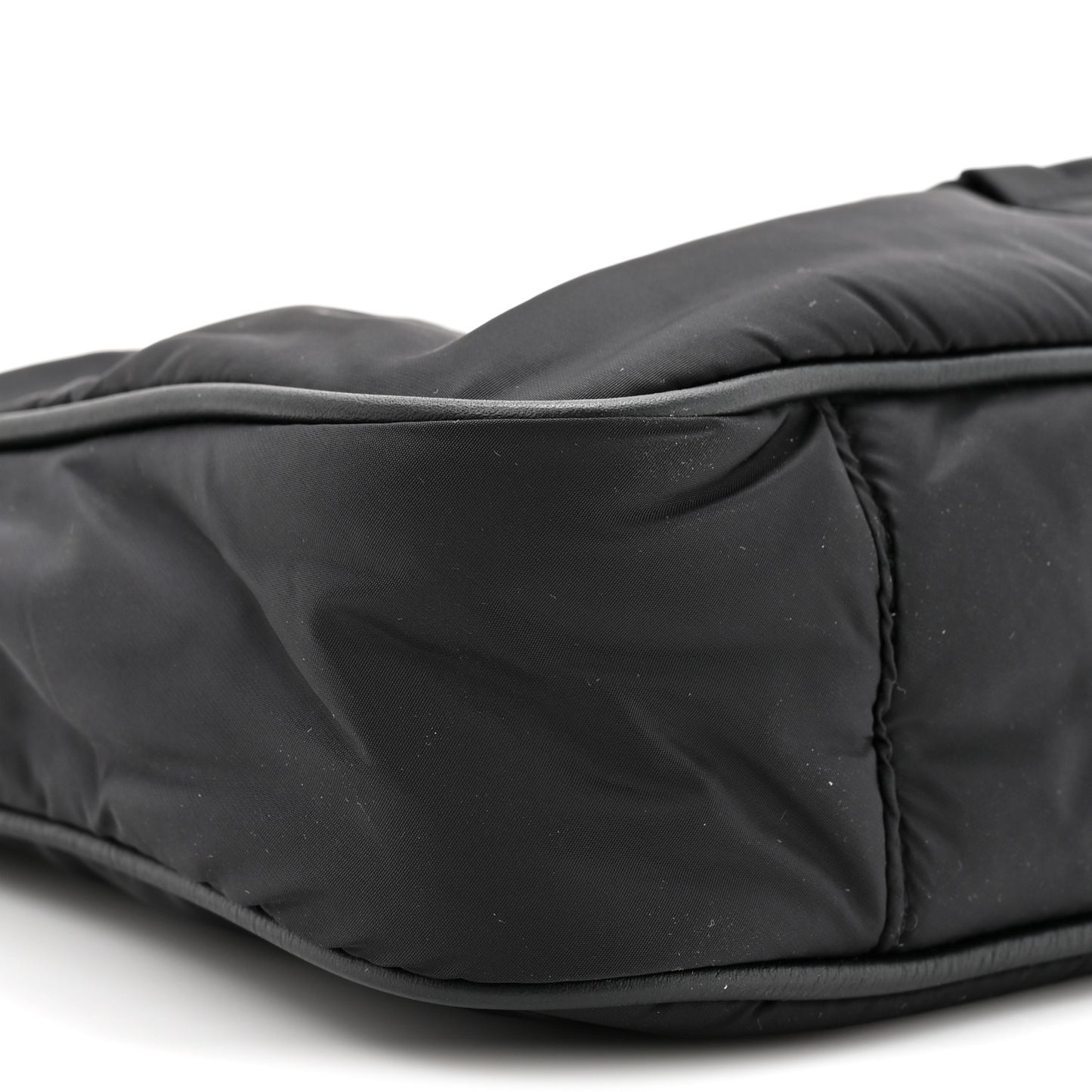 Econyl Nylon Le 5 A 7 Hobo Black