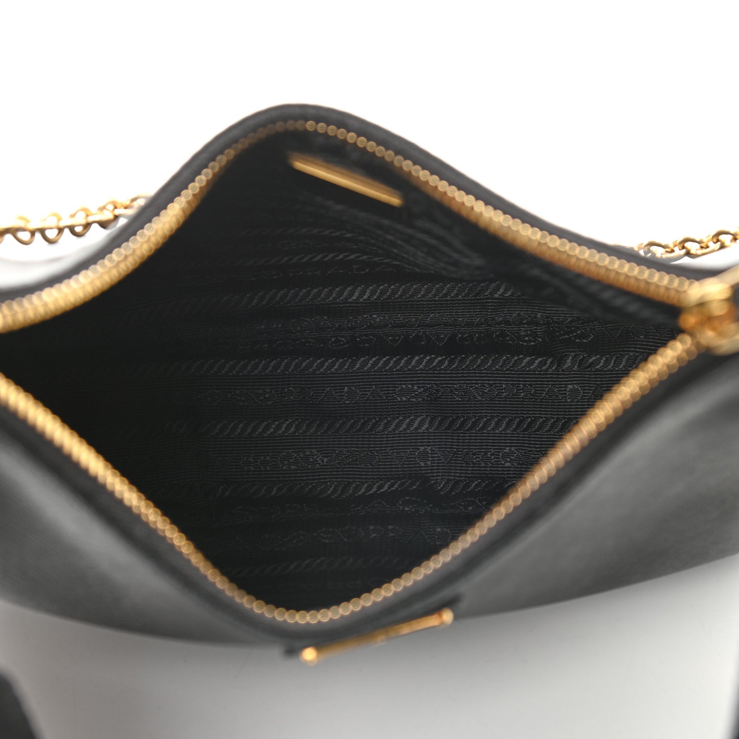 Saffiano Lux Re-Edition 2005 Shoulder Bag Black