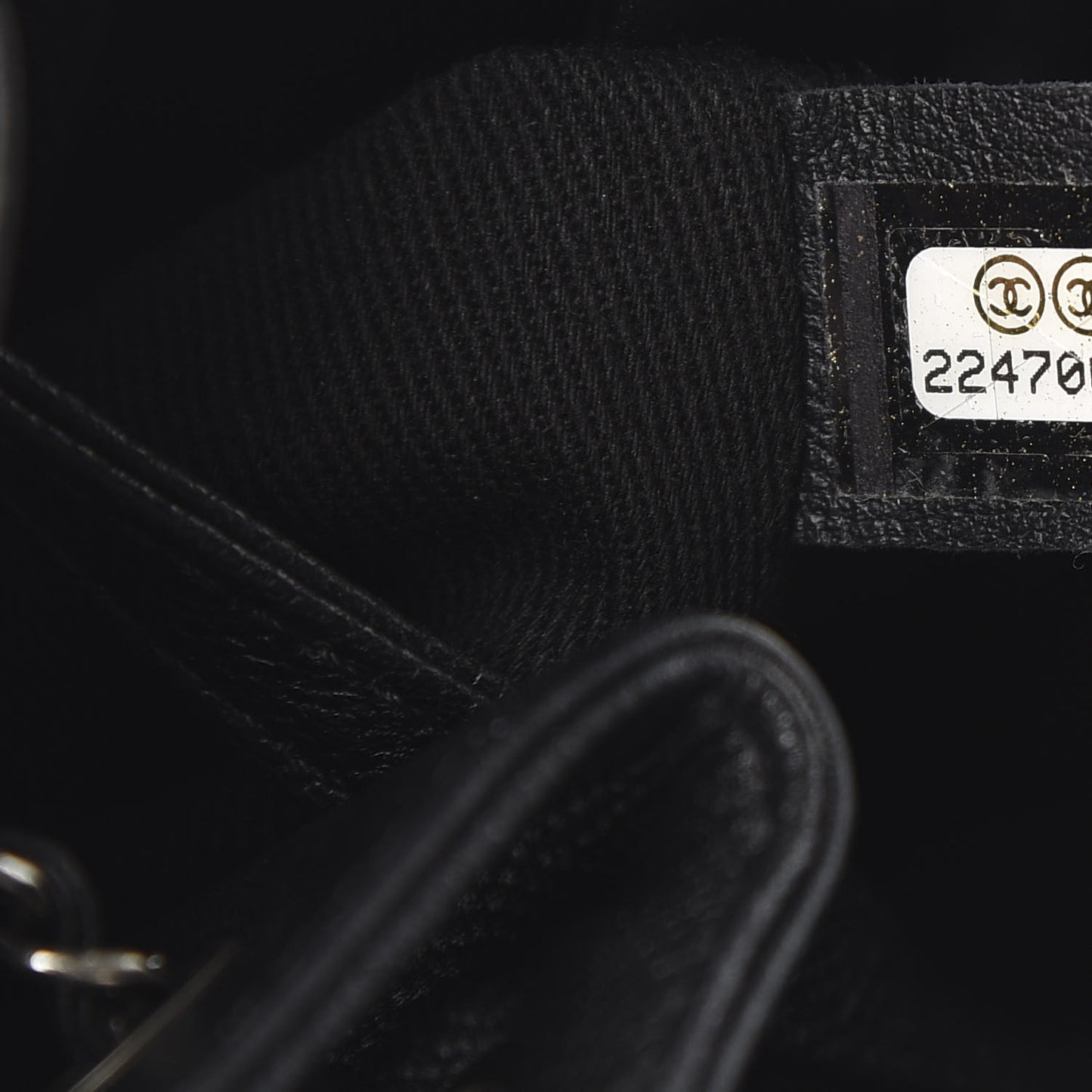 Caviar Quilted Small CC Bucket Bag Black