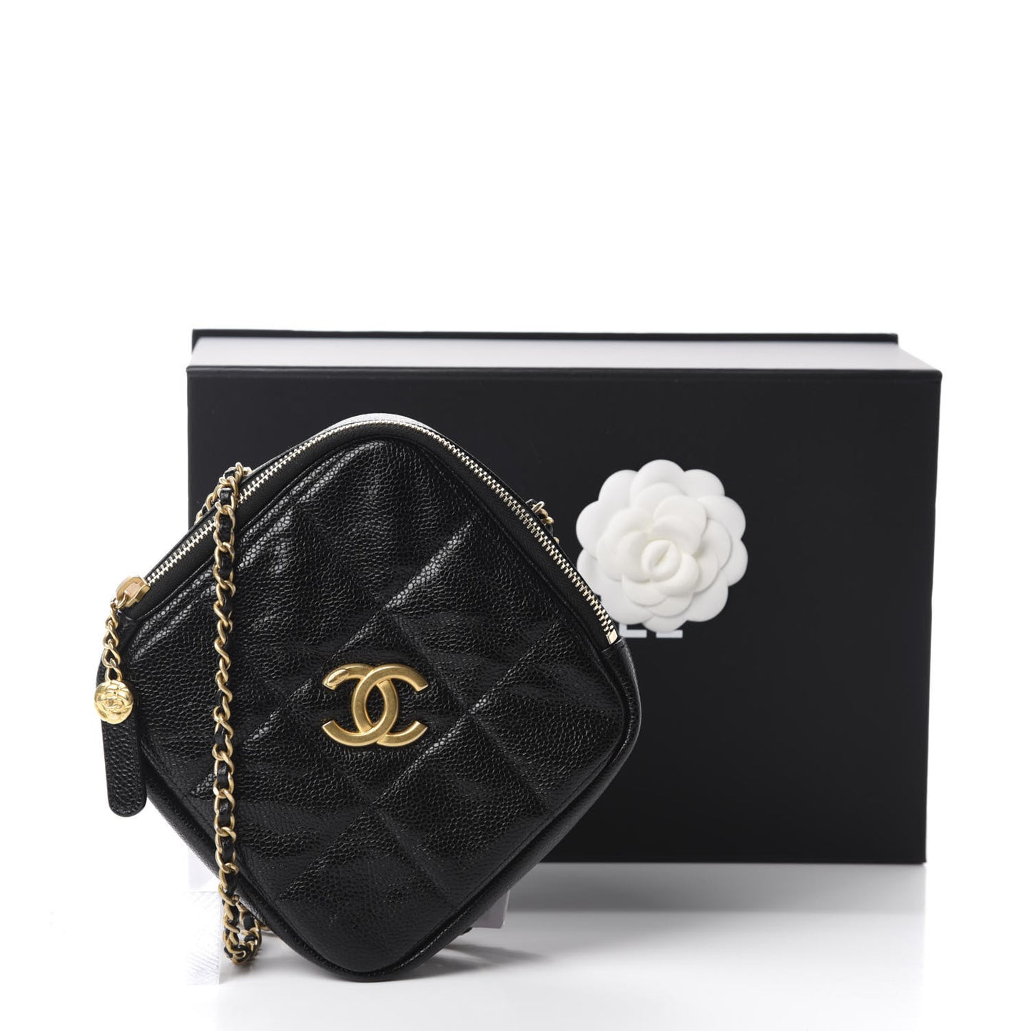 Caviar Quilted Diamond Clutch With Chain Black