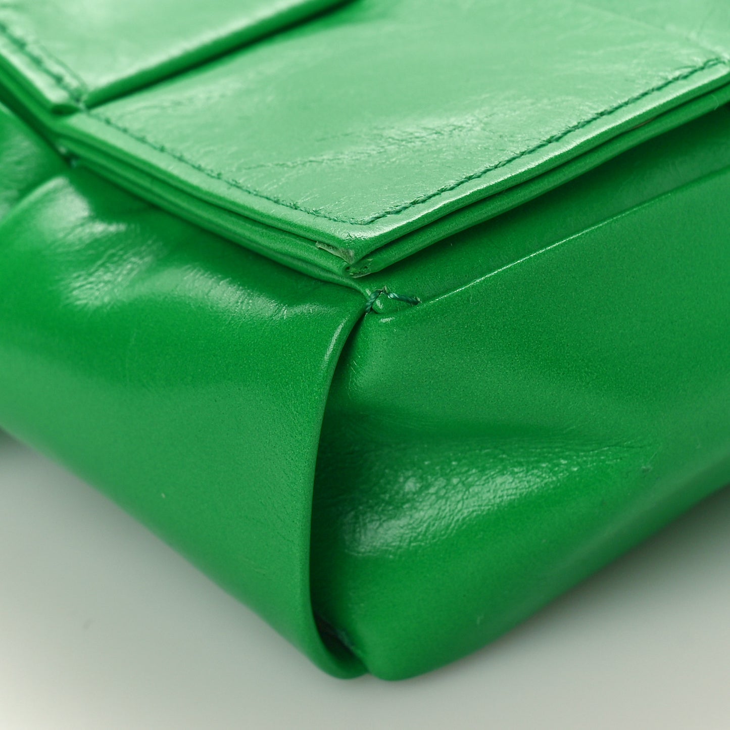 Paper Calfskin Intreccio Cassette Belt Bag Parakeet