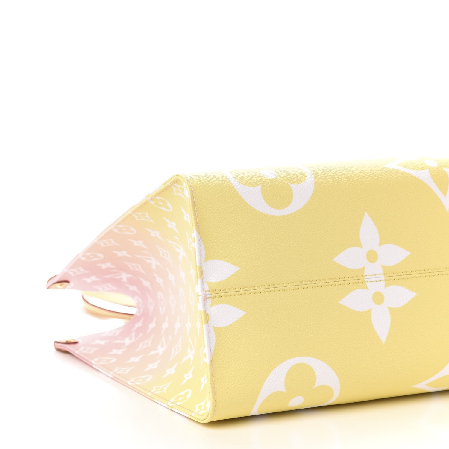 Louis Vuitton Monogram Giant By The Pool Onthego GM Light Pink 9 of 12