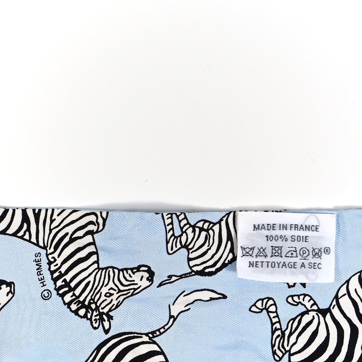 Silk Les Zebres Twilly Ciel Black White