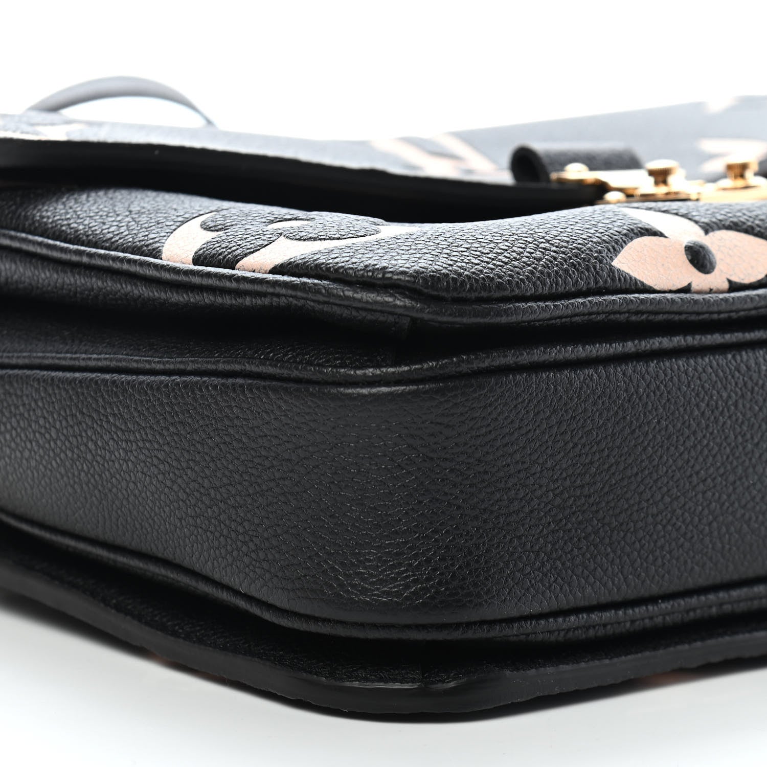 Louis Vuitton Empreinte Monogram Giant Pochette Metis Black Beige 8 of 9
