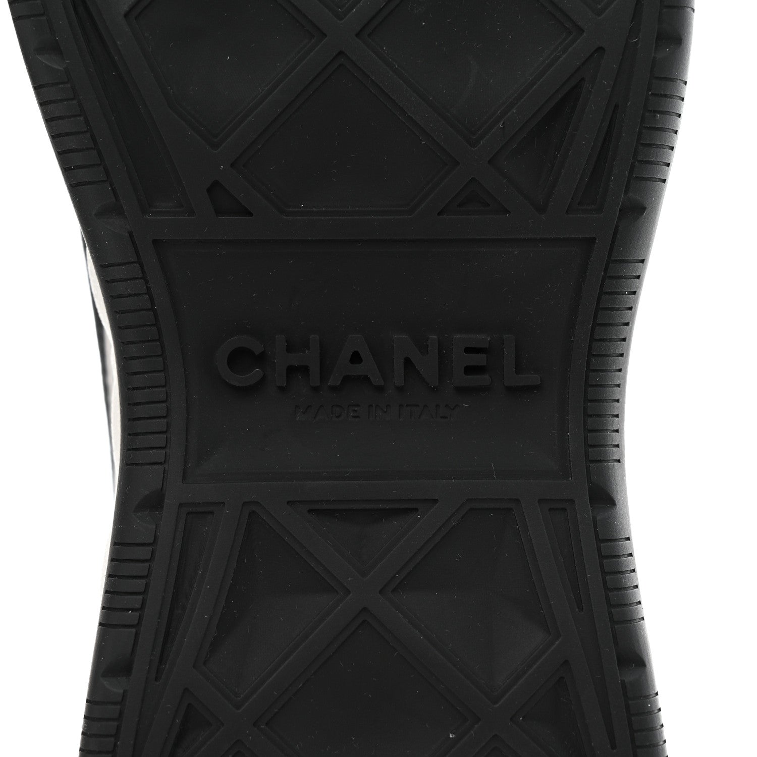 Chanel Velvet Calfskin Mixed Fibers CC Sneakers 38.5 Black 8 of 9
