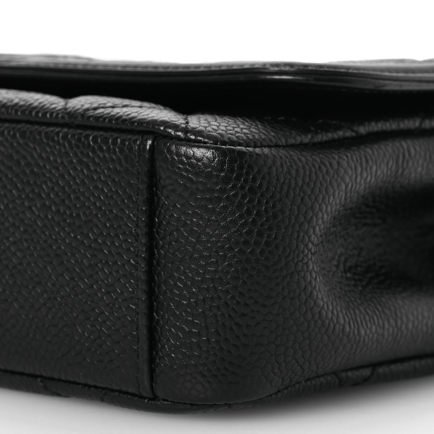 Caviar Quilted Small CC Filigree Flap Black