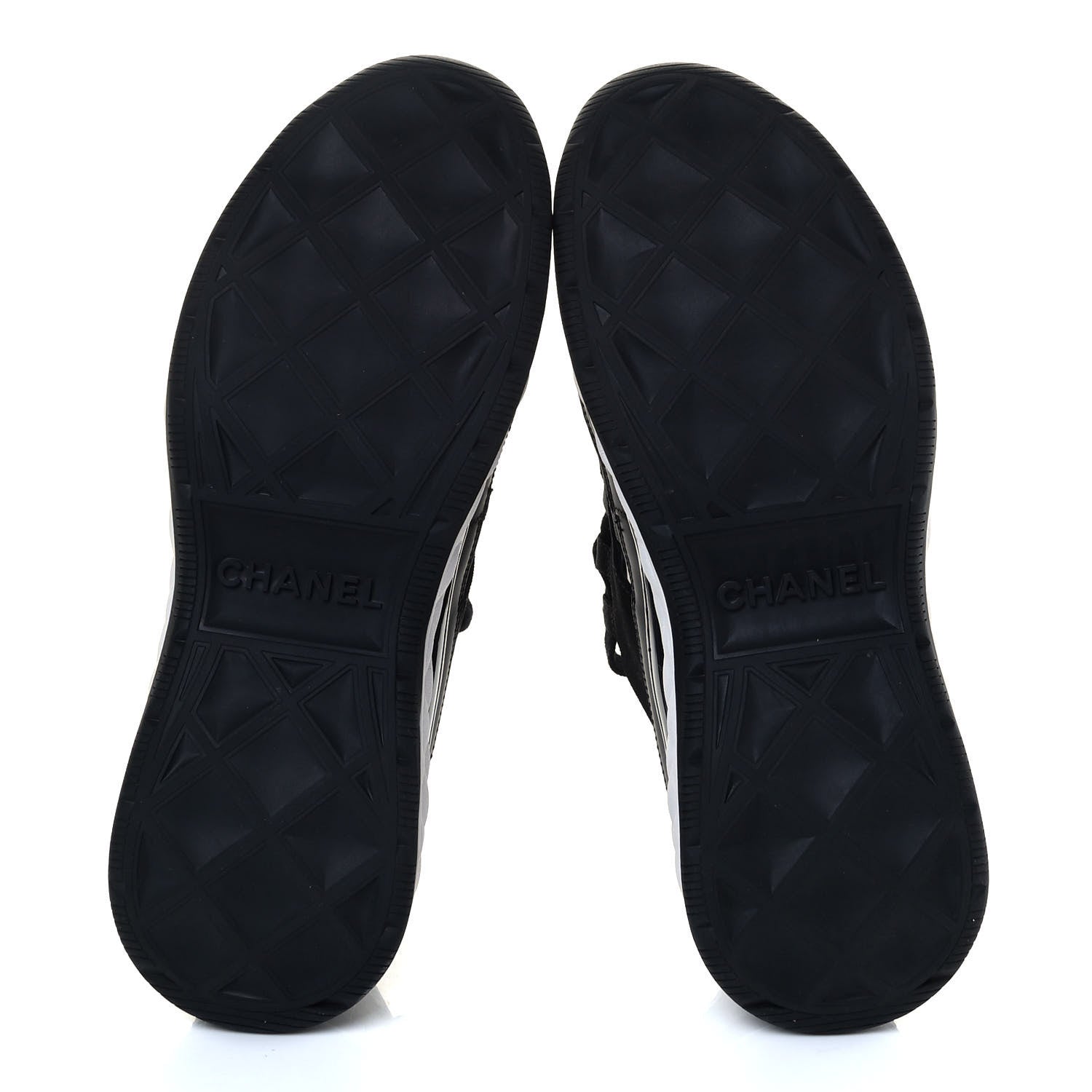 Chanel Velvet Calfskin Mixed Fibers CC Sneakers 39 Black 4 of 7
