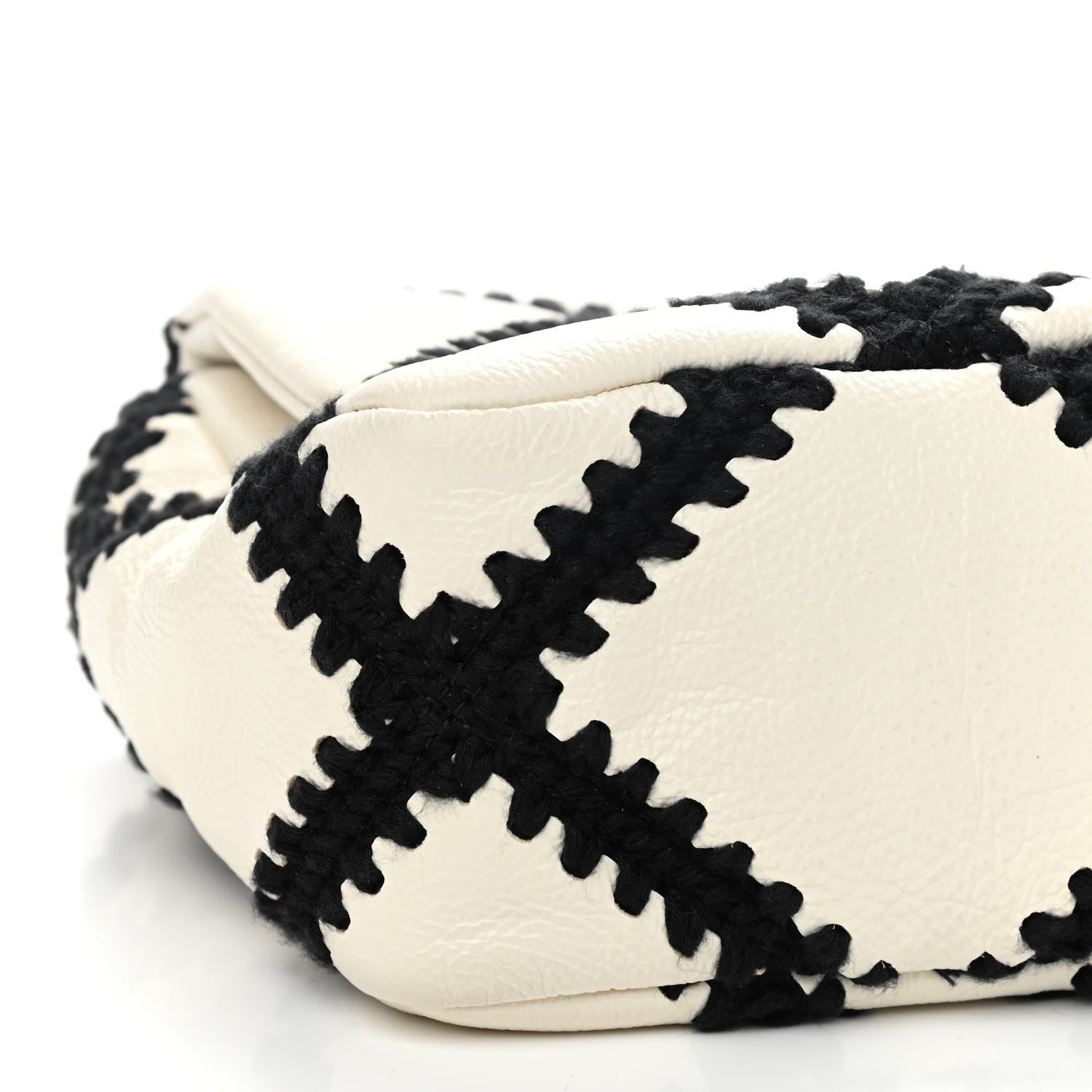 Chanel Calfskin Crochet Medium Chanel 19 Flap White Black 8 of 9