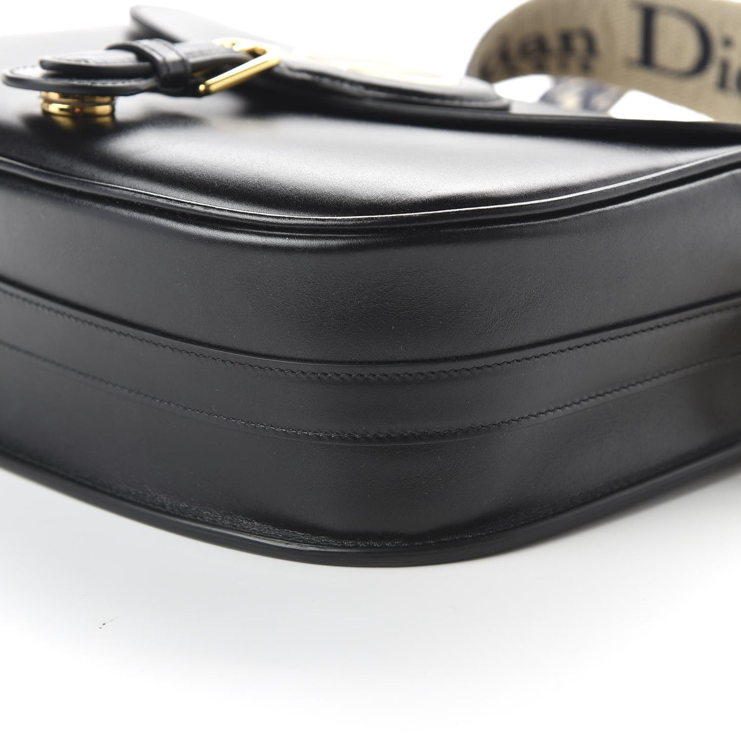 Box Calfskin Large Bobby Flap Black