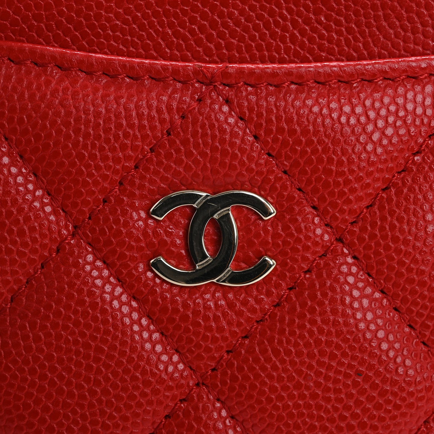 Caviar Quilted Card Holder Red