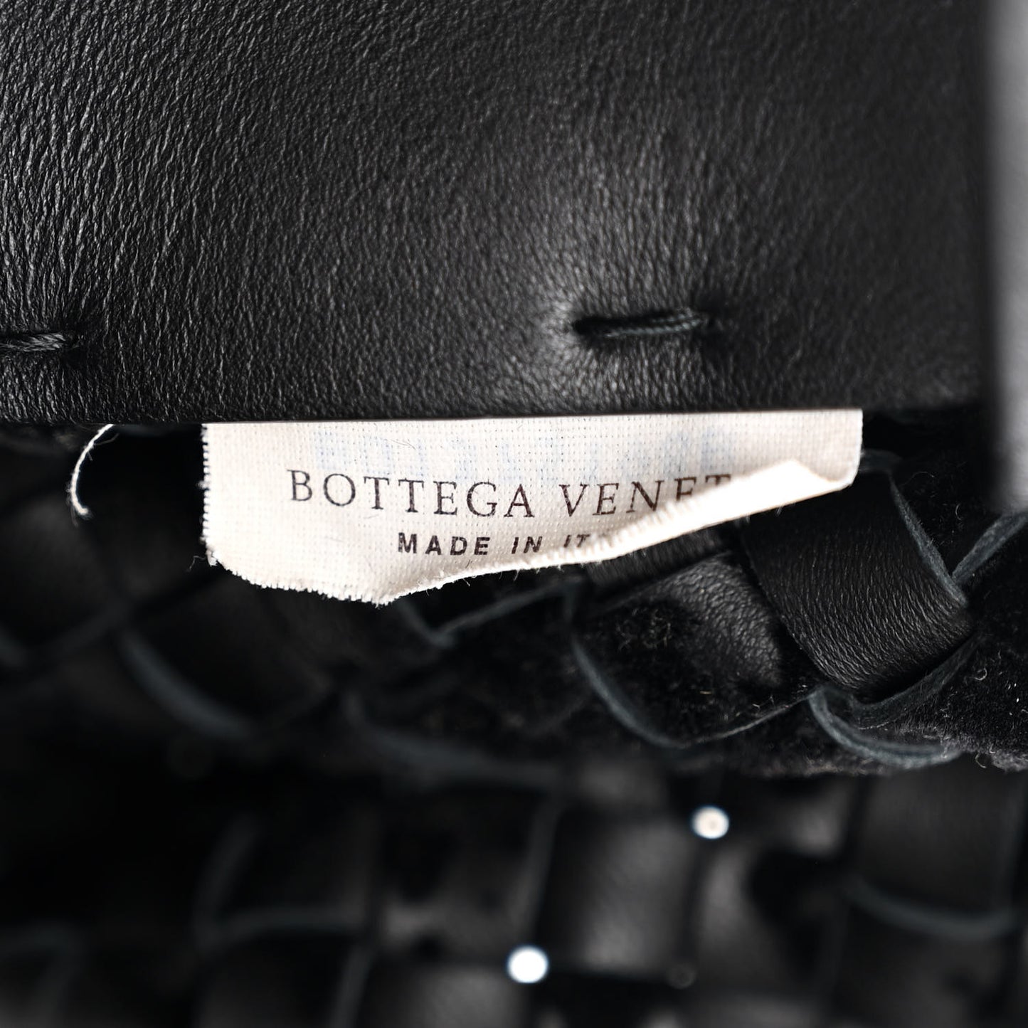 Nappa Velours Intrecciato Large Cabat Black