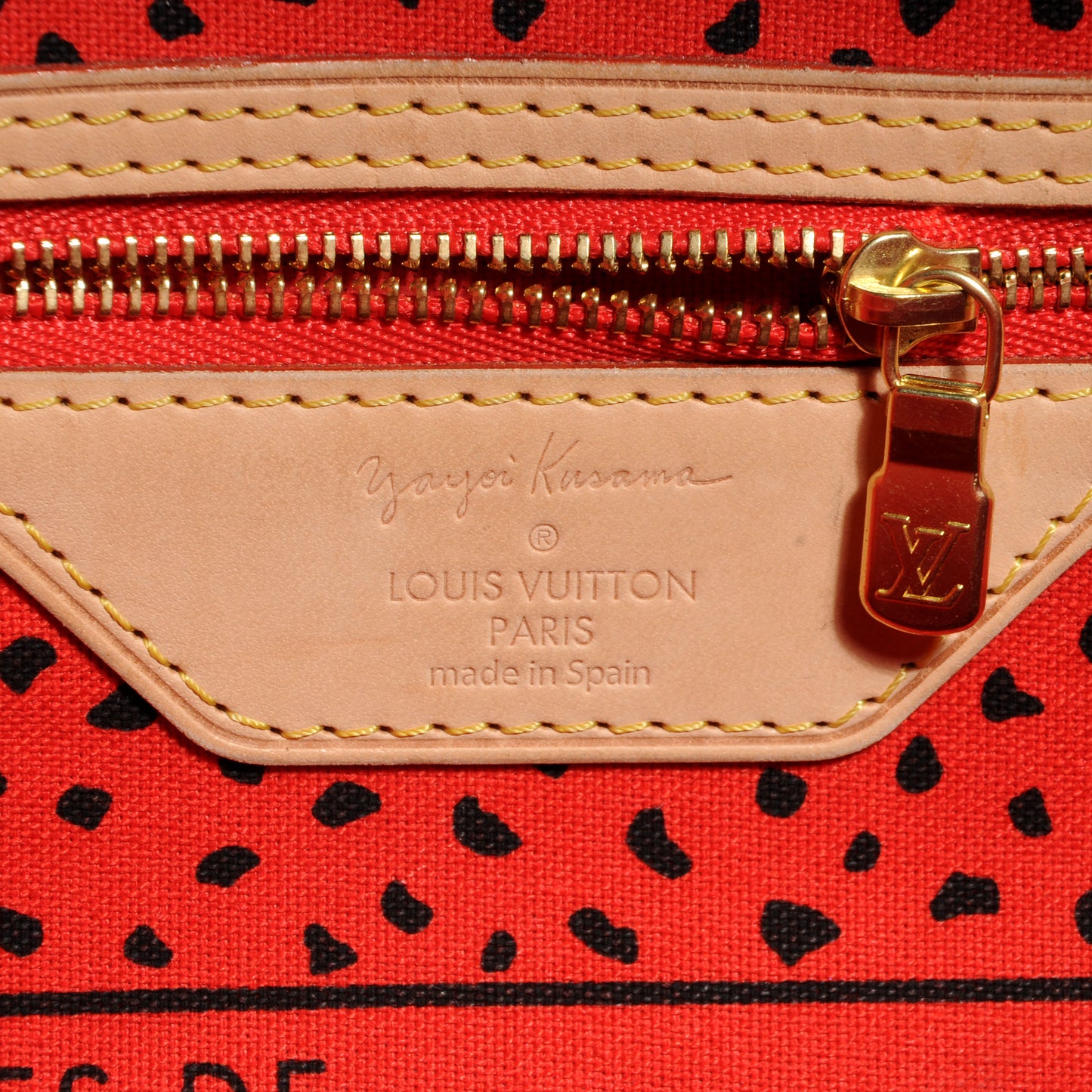 Monogram Kusama Waves Neverfull MM Red