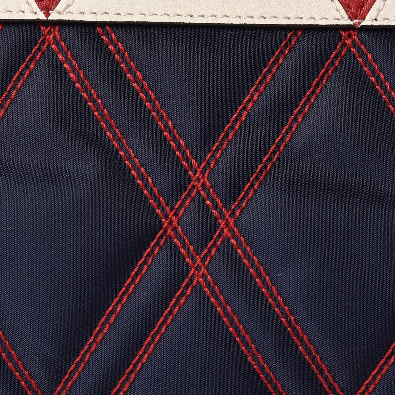 Prada Tessuto Nylon Quilted Impunturato Bauletto Baltico Fuoco 11 of 11