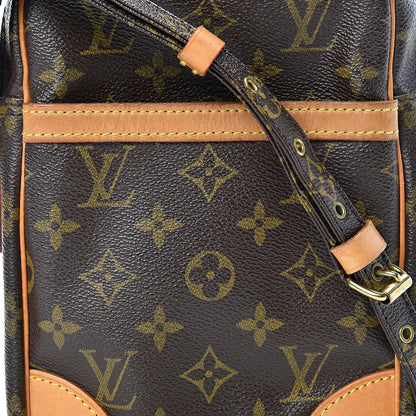 Louis Vuitton Monogram Danube 21 7 of 12