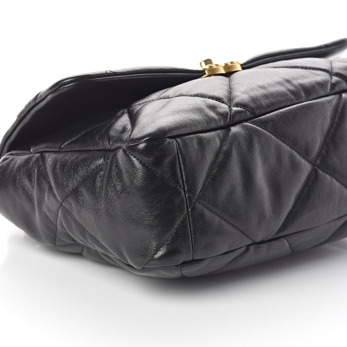 Lambskin Quilted Large 19 Flap Black